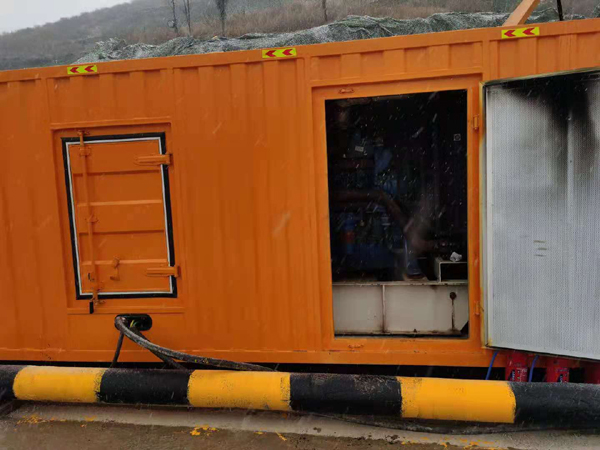红山街道出租发电机-船用柴油发电机的工作原理是怎么样的?