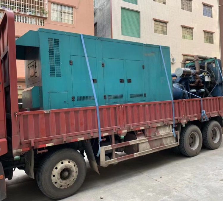 红山街道如何在不同负载率下确保 400KW 柴油发电机组的正常运行？